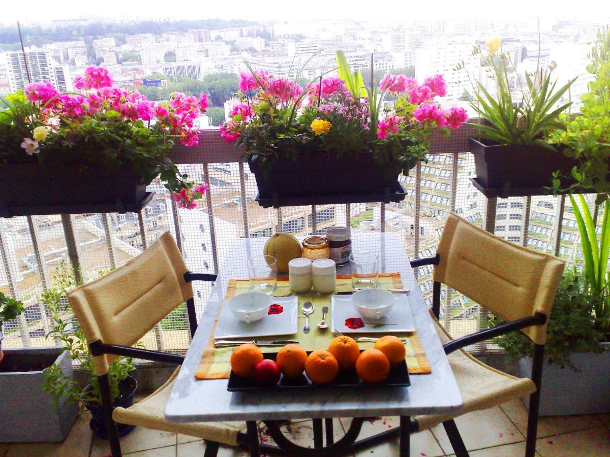 Paris On Top Luaran gambar